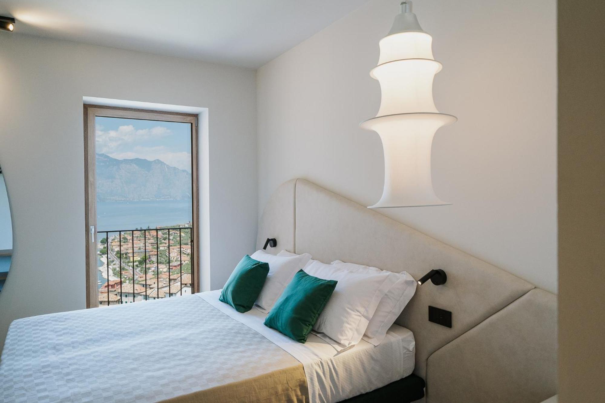View Garda Lake Brenzone sul Garda Exterior foto